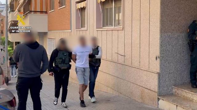 El residente en Castellbisbal (Barcelona) detenido por presunto adoctrinamiento y autocapacitación terrorista