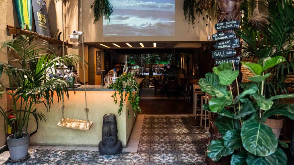 Entrada al restaurant Sea You de Gran Via