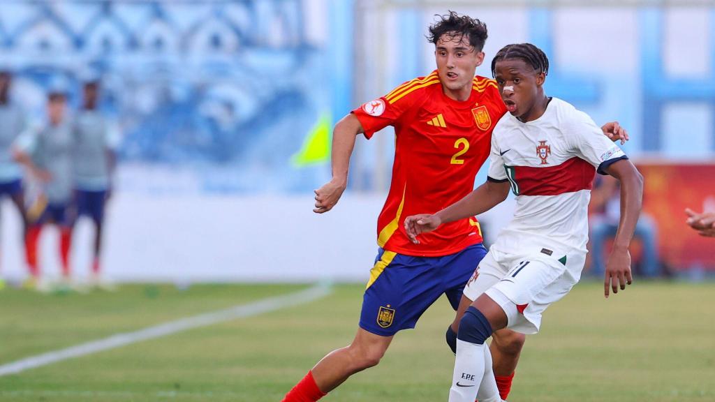 Cardoso Varela, contra la selección española en el Europeo sub-17