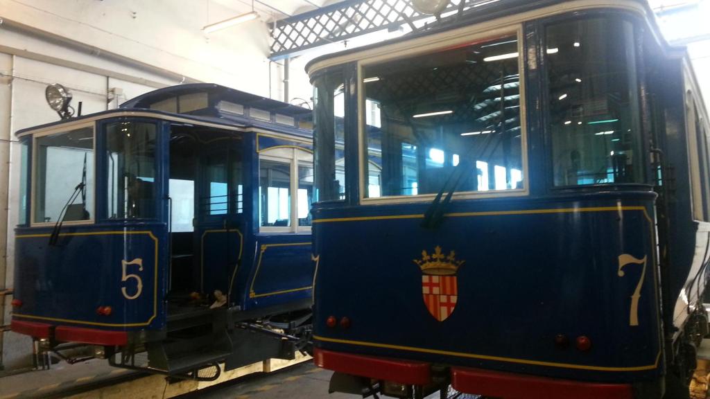 Tranvías estacionados