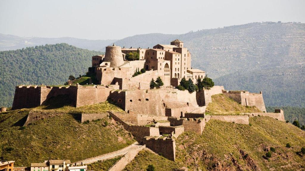 Castell medieval de Cardona, un dels pobles amb més història de Barcelona
