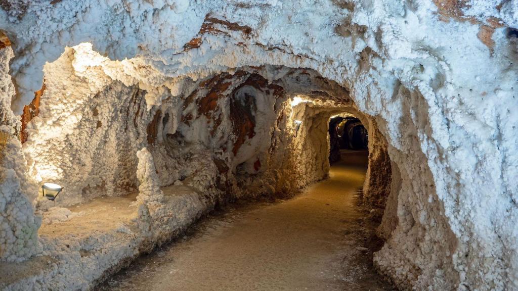Coves de sal de Cardona, una formació geològica única a Europa