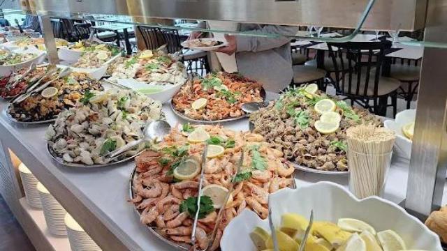 Variedad de marisco de Las Palmeras