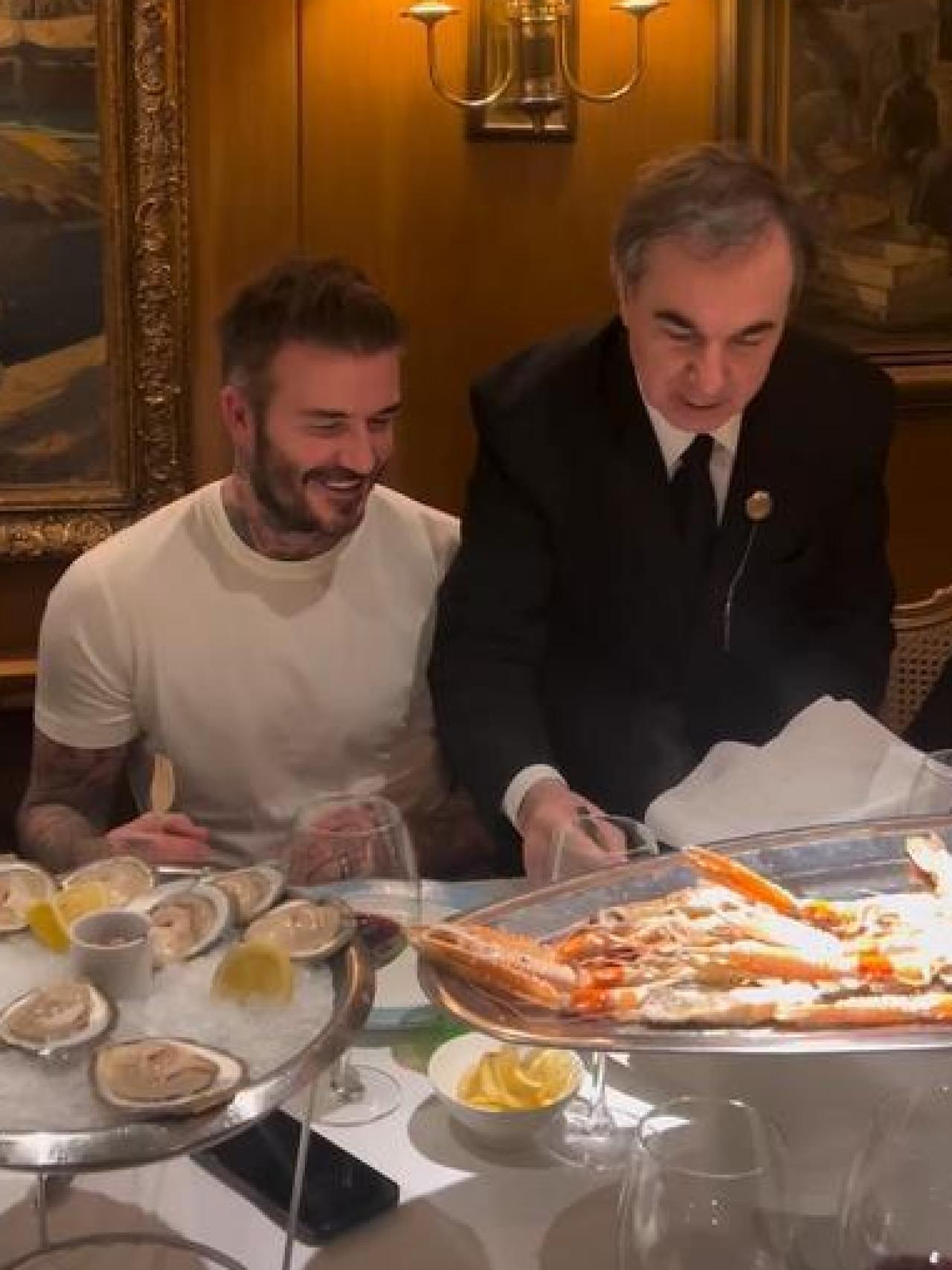 David Beckham gaudint de marisc a Botafumeiro