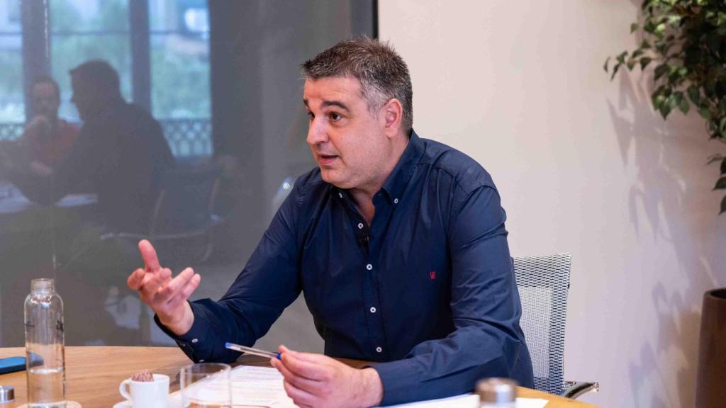 Roger Pallarols durant l'entrevista amb Metròpoli