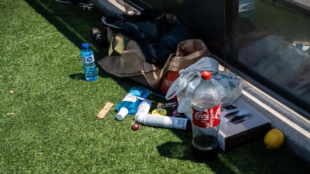 Pertinences d'Andrés a l'aeroport de Barcelona