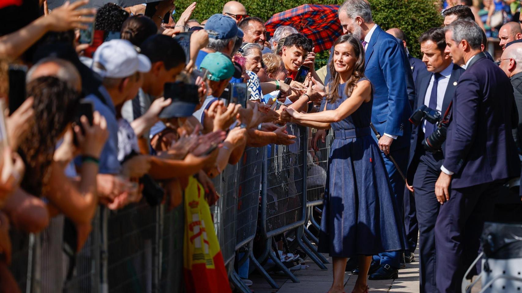 Los Reyes a su llegada a Badia del Vallès