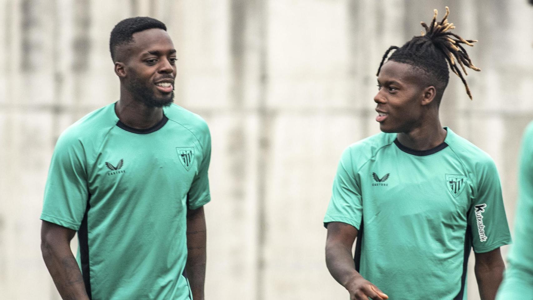 Iñaki y Nico Williams, durante un entrenamiento con el Athletic Club