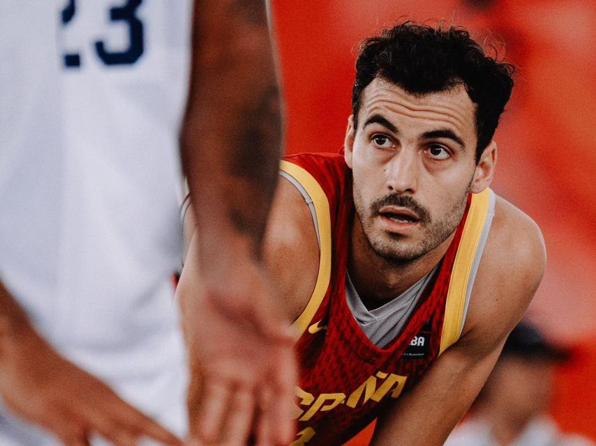 Guim Expósito, durant la final del Mundial de bàsquet 3x3 a Ulán Bator, on Espanya es va proclamar campiona del món per primera vegada
