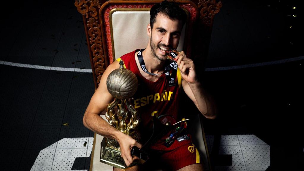 Guim Expósito, durant la final del Mundial de bàsquet 3x3 a Ulán Bator, on Espanya es va proclamar campiona del món per primera vegada