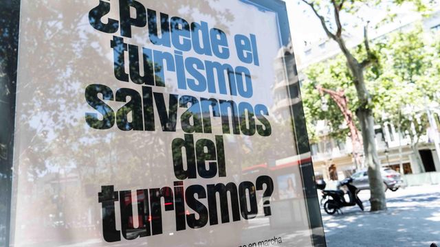 Cartel de turismo en Barcelona