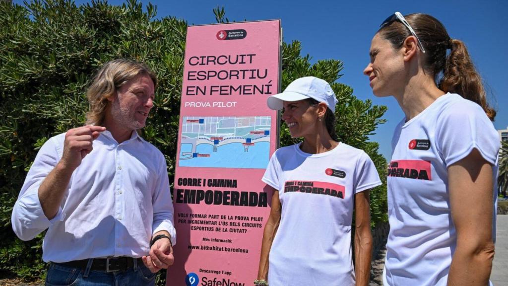 David Escudé durant a l'acte de presentació