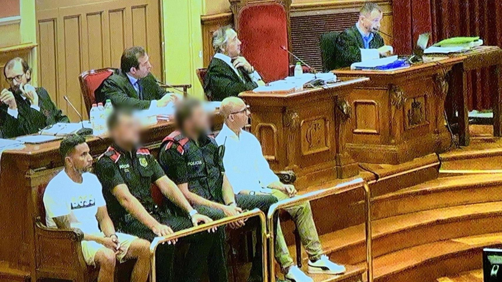 La Fiscalía ofrece rebajar la pena a los acusados del crimen del 'asesino de la Vila Olímpica' en Barcelona