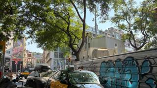 Un taxi después de un ataque en el Paral·lel