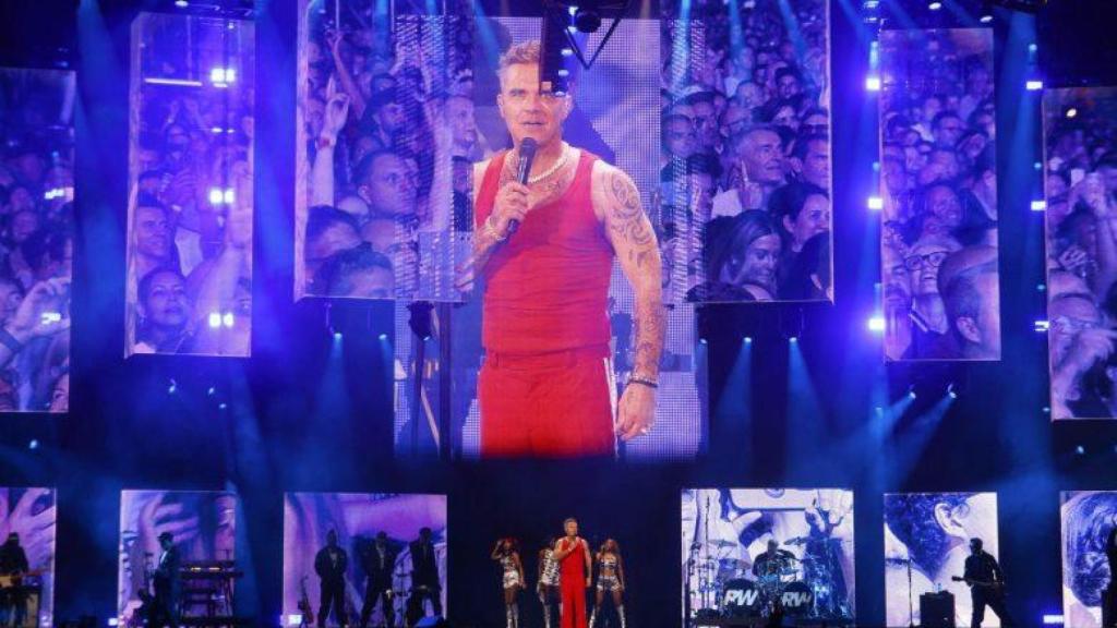 Robbie Williams en el seu concert a Cornellà