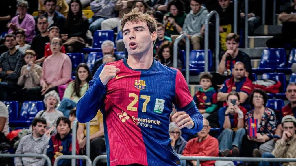 Óscar Grau durante un partido con el Barça de balonmano