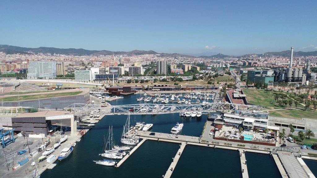 Imagen aérea del Port Fòrum desde el mar