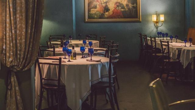 Interior del restaurante de Fonda Europa, el hotel más antiguo de Catalunya