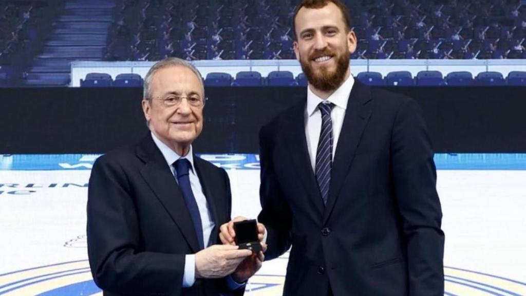 Florentino Pérez firma a Sergio Rodríguez como director deportivo del Real Madrid de basket
