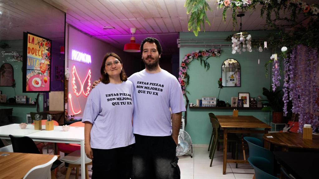 Aleix y Saray, los dueños de 'Pizzalona'