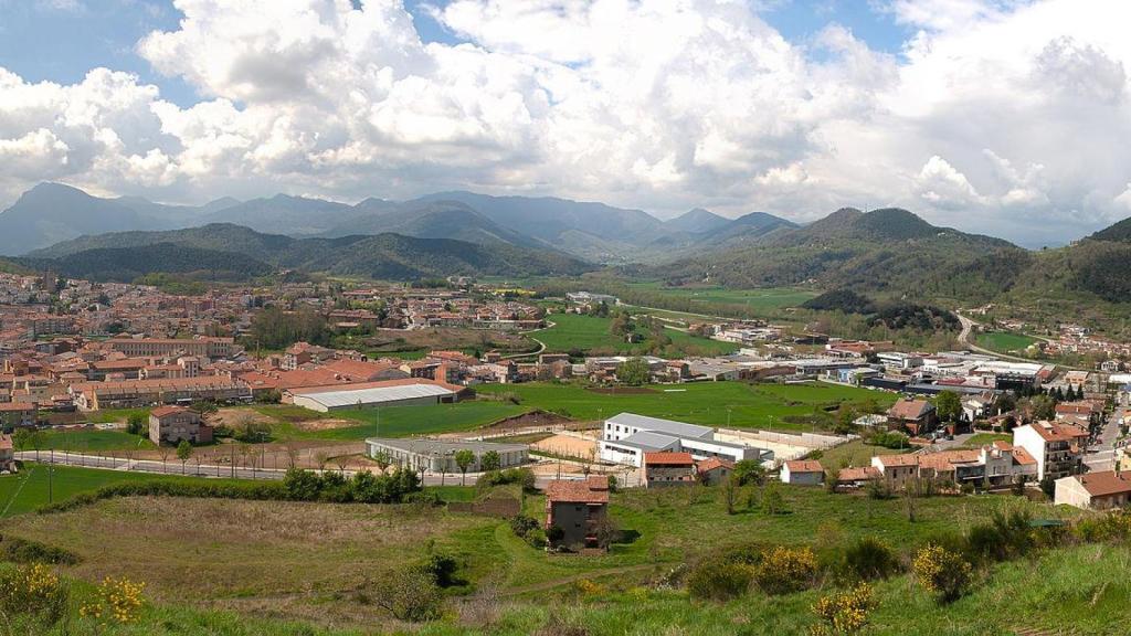 Olot desde volcán del Montsacopa