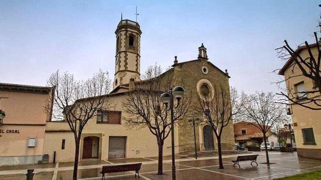 Iglesia parroquial de Calldetenes