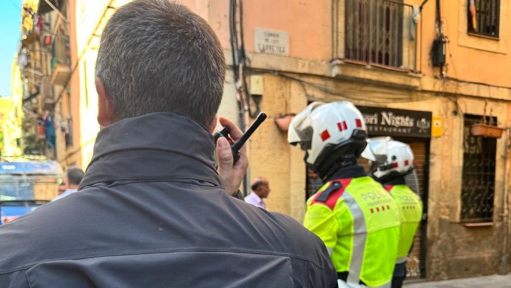 Imagen de archivo de agentes de los mossos durante un 'Pla Kanpai' en Barcelona