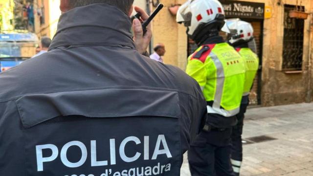 Imagen de archivo de agentes de los mossos durante un 'Pla Kanpai' en Barcelona