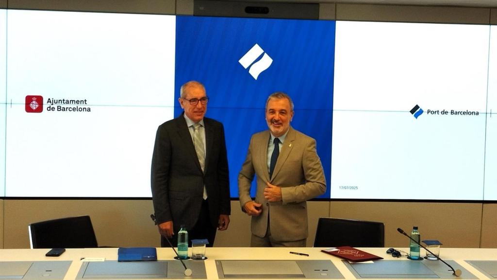 Carbonell i Collboni en una roda conjunta al World Trade Center