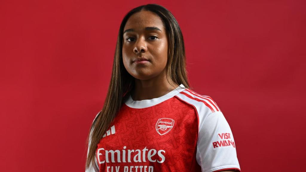 Olivia Smith se convierte en el fichaje más caro de la historia del fútbol femenino