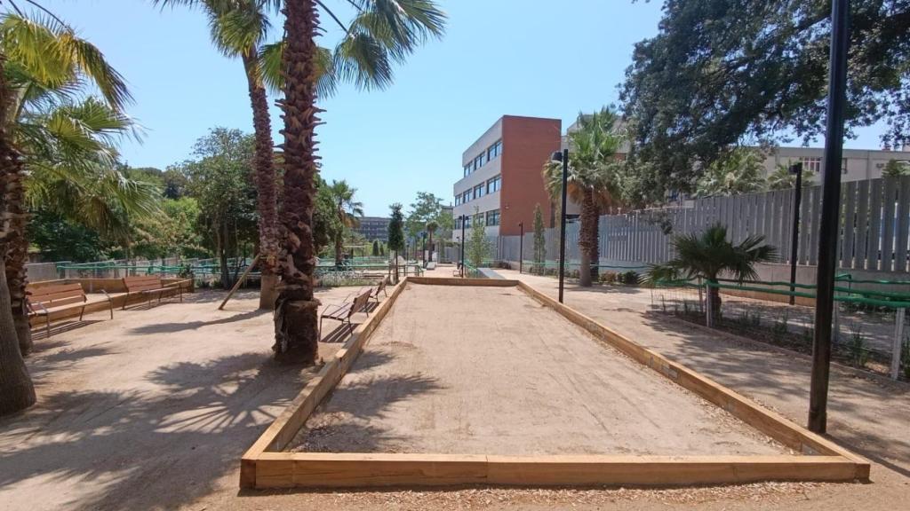 El nuevo parque de Pedralbes ubicado en la calle de John Maynard Keynes y el pasaje Josep Canals i Mercader