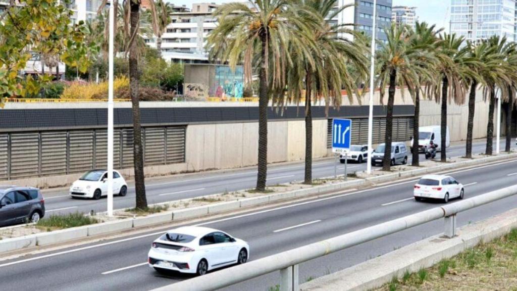 La Ronda Litoral de Barcelona en una imatge d'arxiu