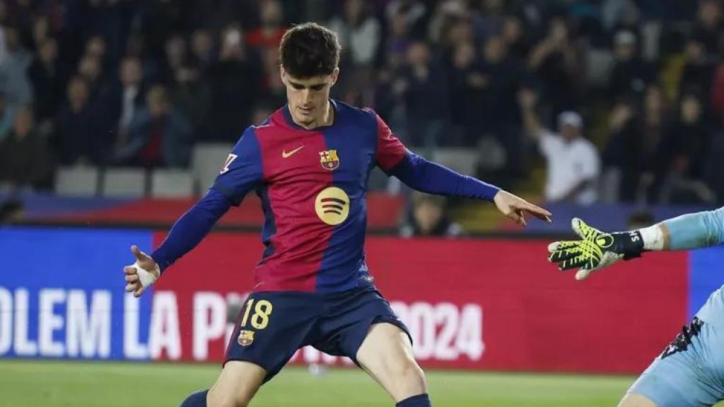 Pau Víctor, jugador del Barça con el dorsal 18
