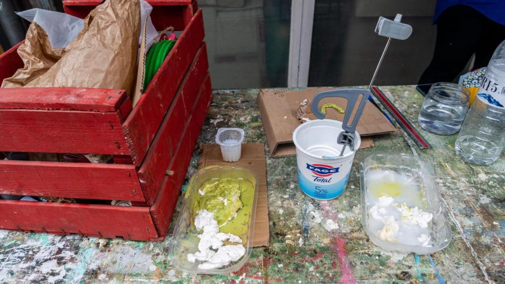 Imatge de l'interior del taller de l'Associació del carrer Travessia de Sant Antoni