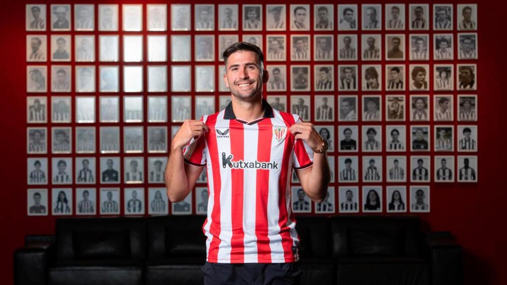 Jesús Areso en su presentación con el Athletic Club