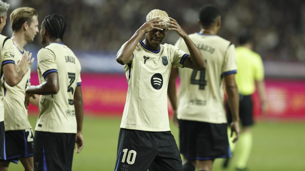 La celebración de Lamine Yamal tras marcar su primer gol en Seúl
