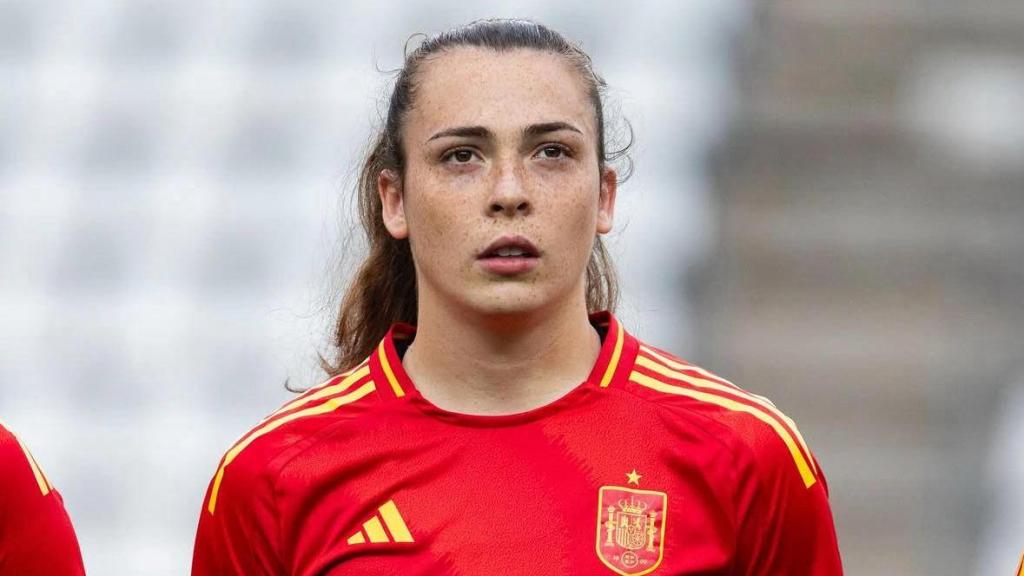 Lucía Corrales en su debut con la selección española absoluta