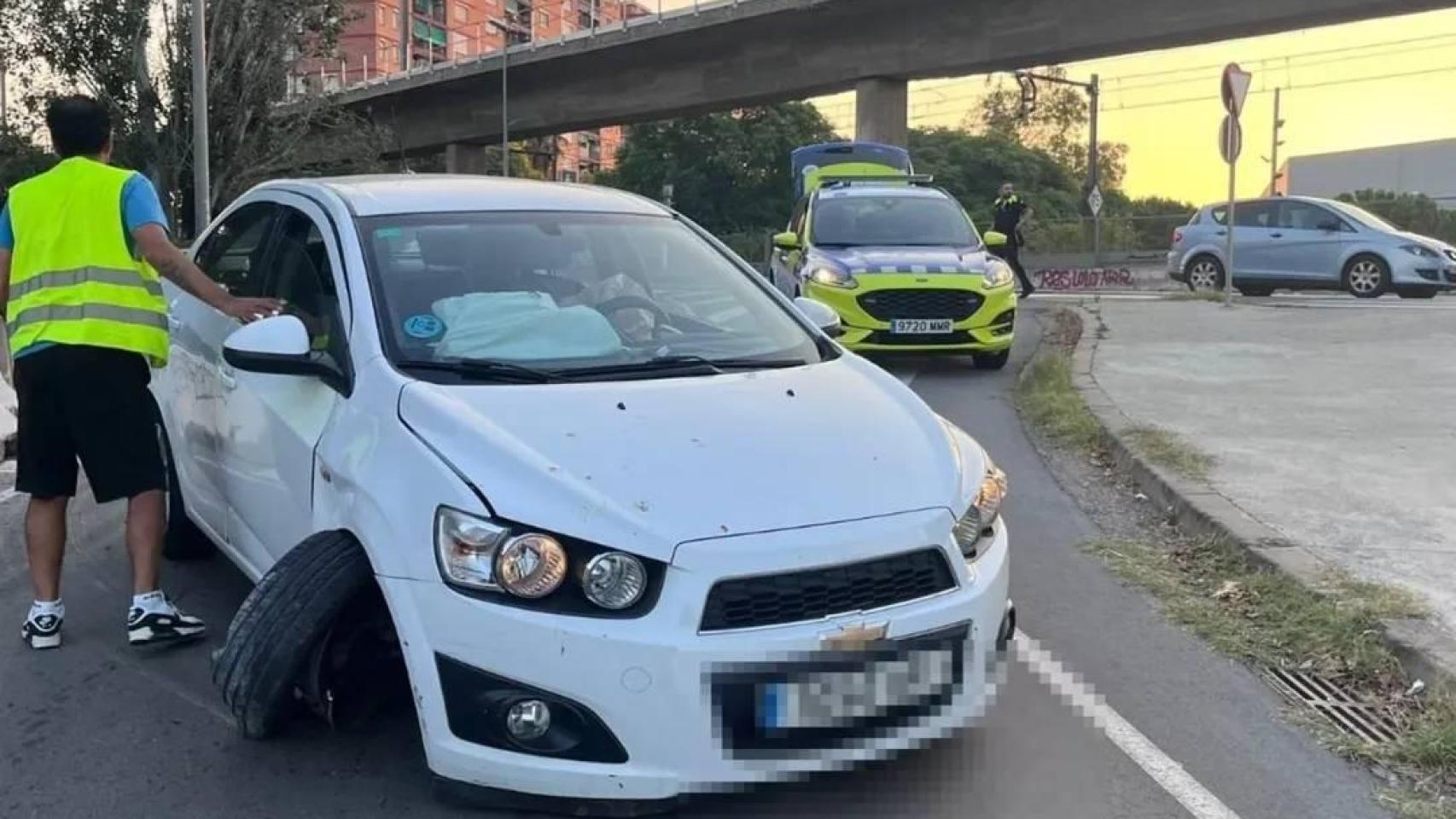 Accidente del coche en L'Hospitalet de Llobregat