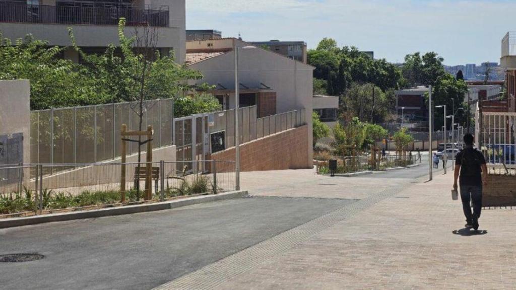 La calle de Pedrosa, en la Trinitat Nova, pacificada