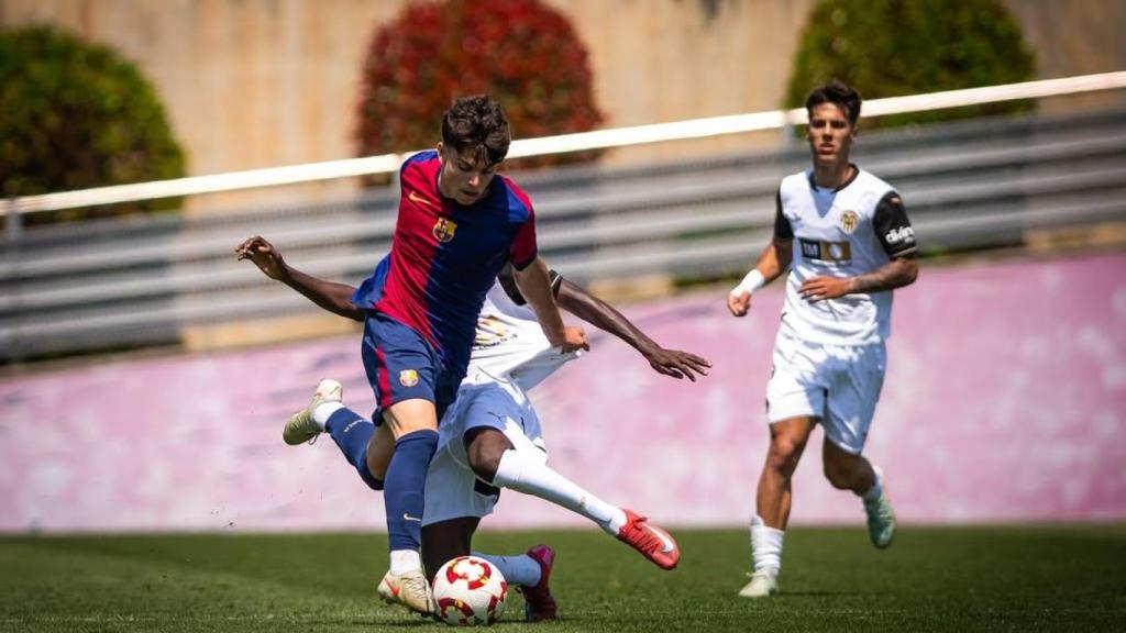 Xavi Espart, futbolista de la Masía