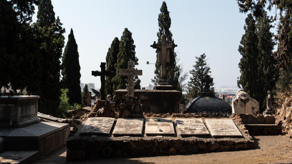 Tombes del cementiri de Montjuïc