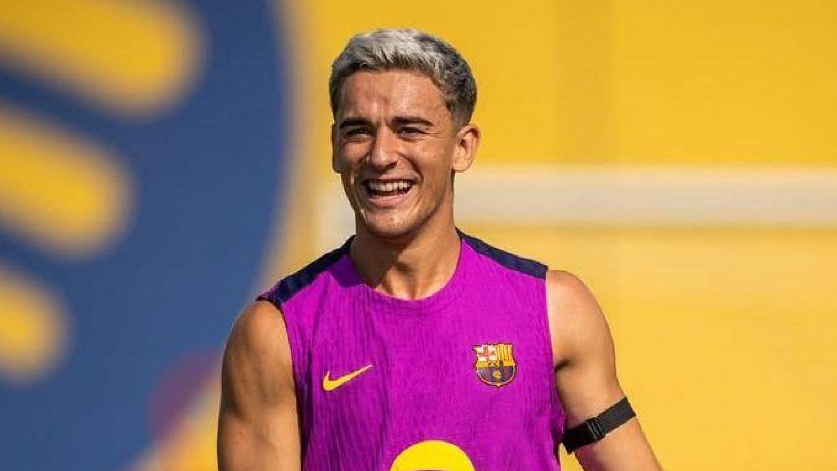 Gavi en un entrenamiento con el Barça