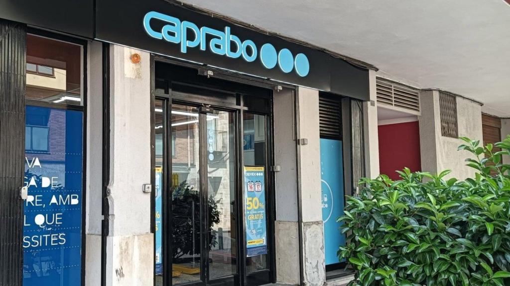 El nuevo supermercado de Caprabo en Capellades (Barcelona)