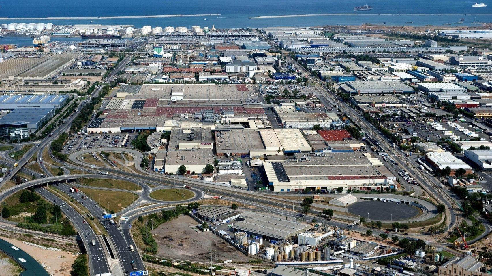 Vista panorámica de la planta de Ebro en la Zona Franca de Barcelona