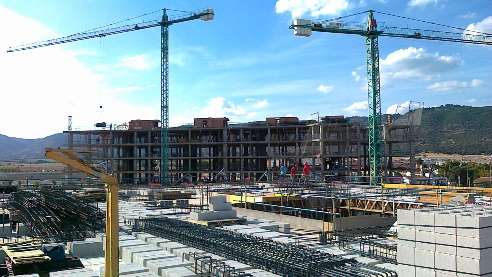 Edificio en construcción en una imagen de archivo