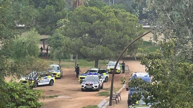 Barcelona desaloja a más de 40 personas sin hogar del Parc de l'Estació del Nord