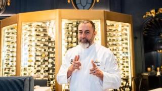 El chef Rafa Zafra en el Restaurante Amar (Barcelona)