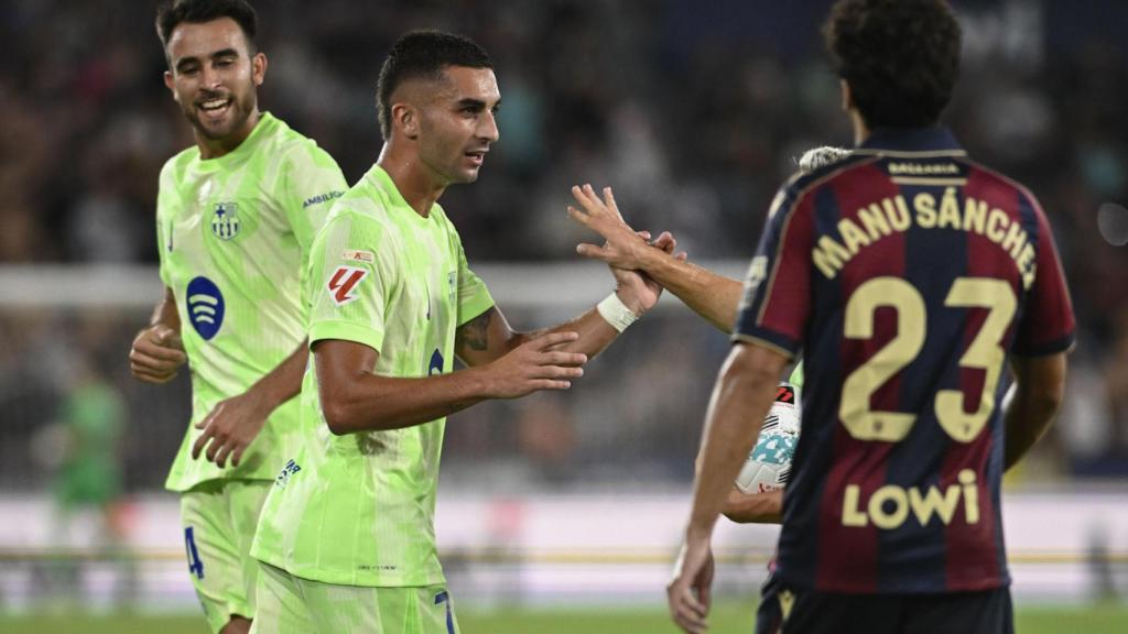 Ferran Torres marca el gol del empate del Barça contra el Levante UD