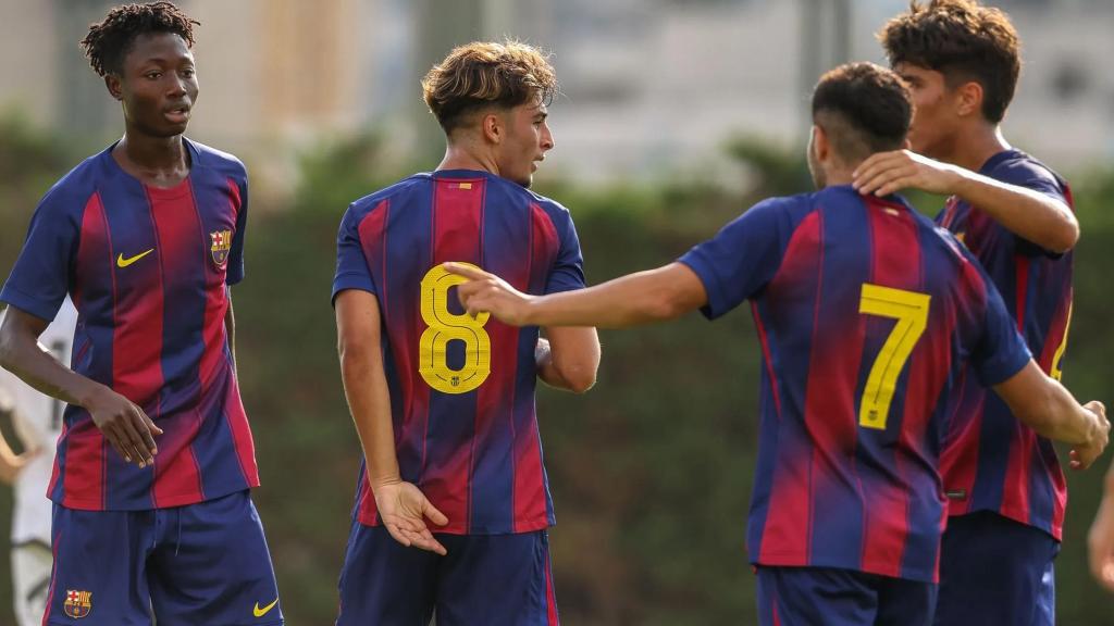 El Barça B celebra un gol contra el Atlètic Lleida