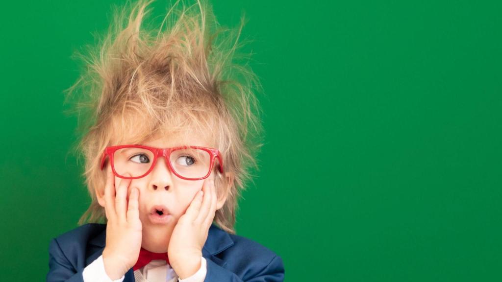 Niño sorprendido